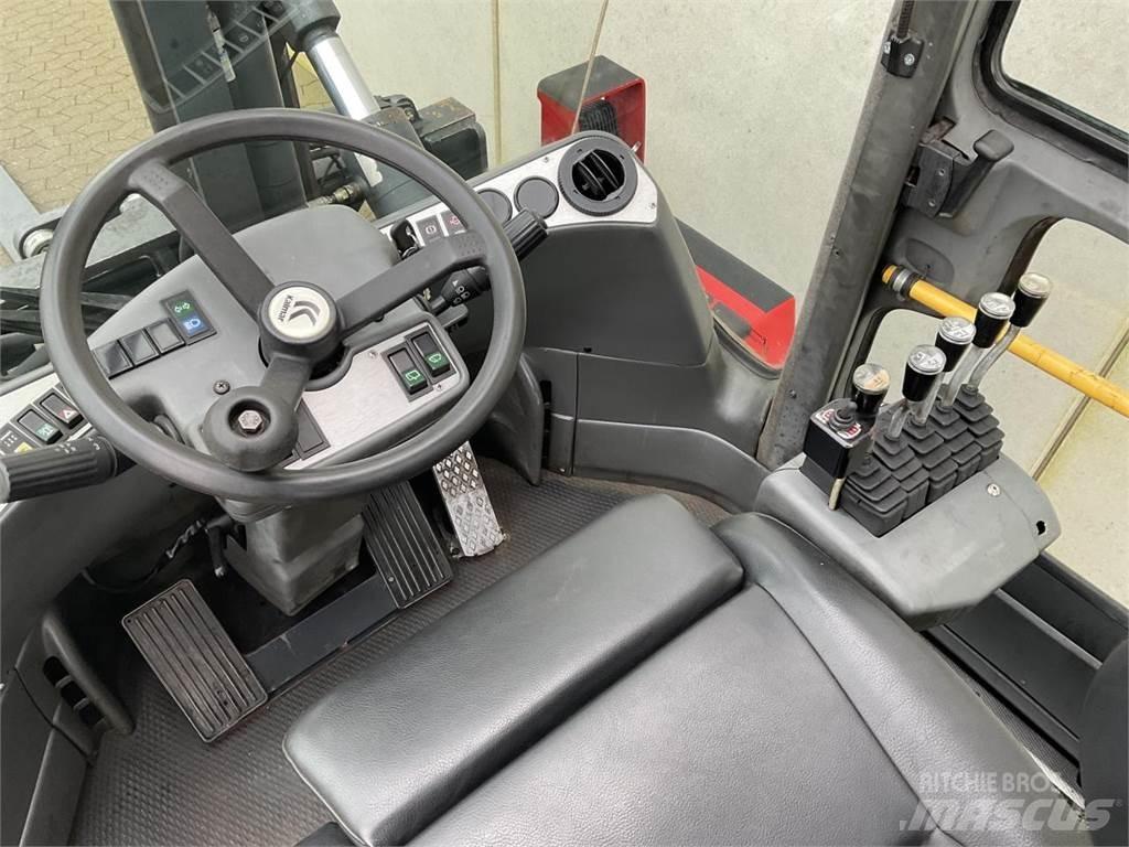 Kalmar DCE 140-6 Dizelski viličarji
