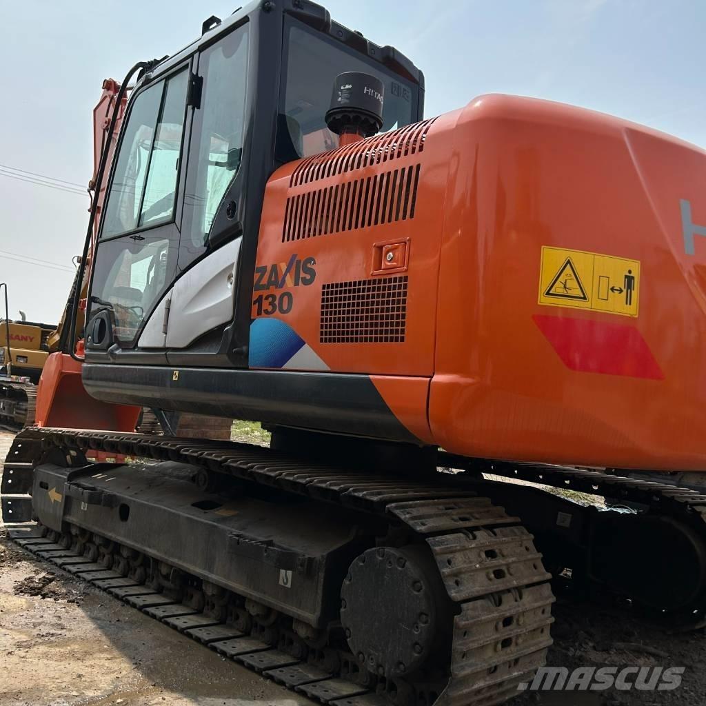Hitachi 130 Bagri goseničarji