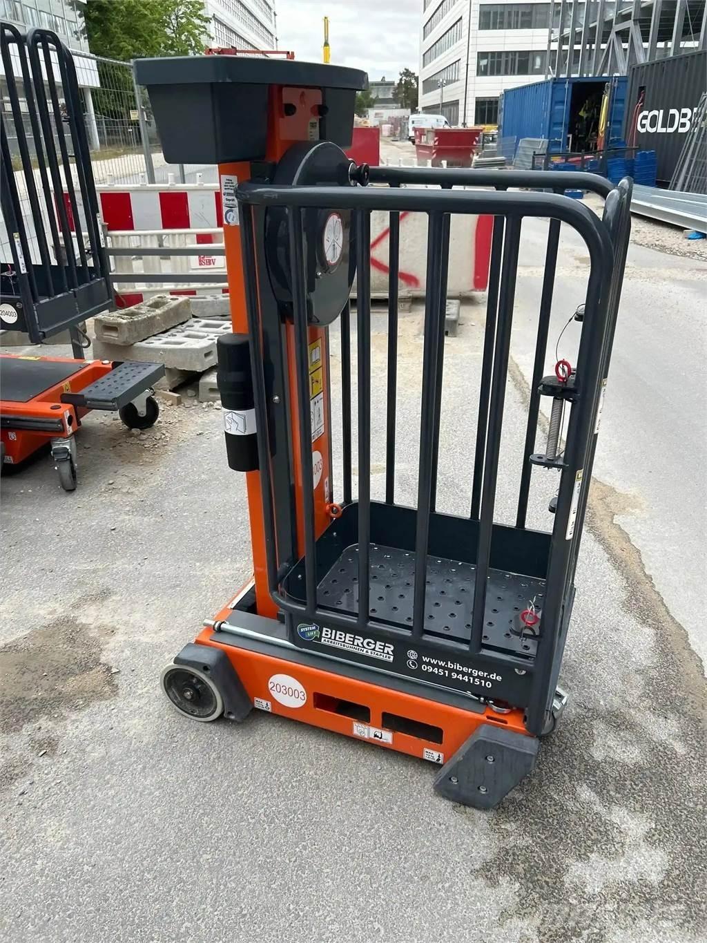 JLG Pecolift Druga dvigala in dvižne ploščadi