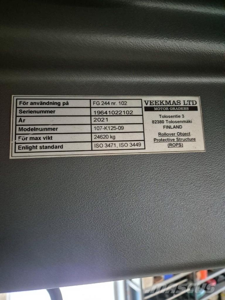 Veekmas FG 244 Grederji