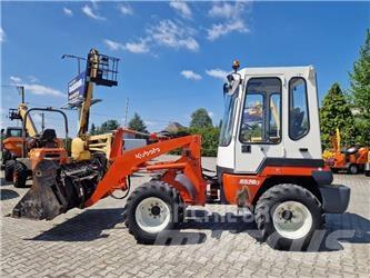 Kubota R 520 N Kolesni nakladalci