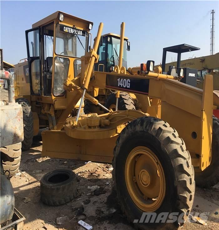 CAT 140 H II Grederji