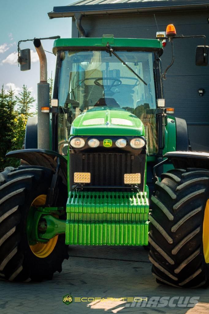 John Deere 8220 Traktorji