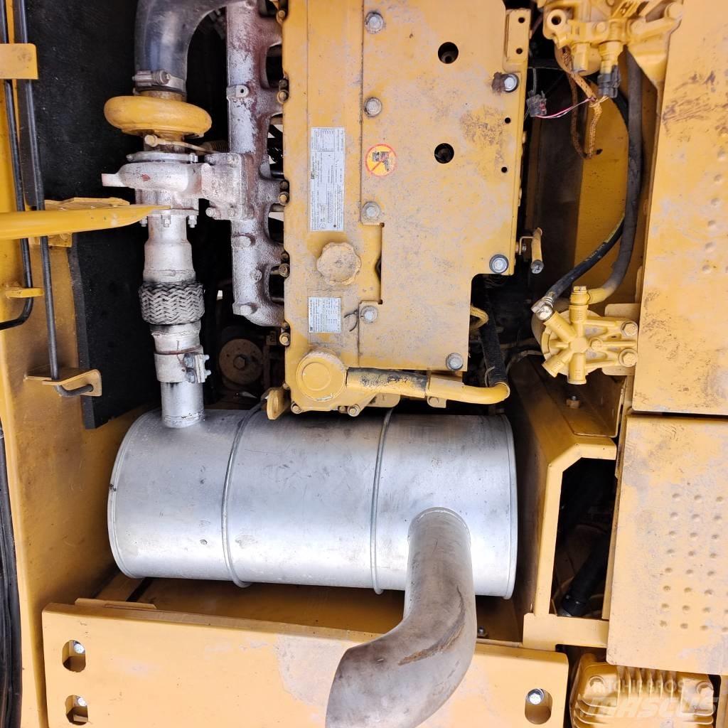 CAT 320D Bagri goseničarji