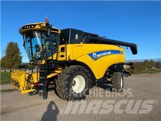 New Holland CX 8.70 Kombajni