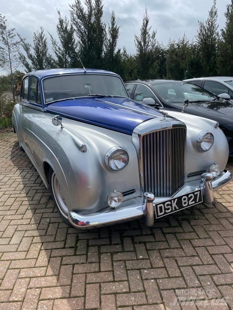Bentley S1 Avtomobili