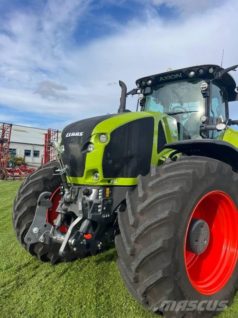 CLAAS AXION 930 Traktorji