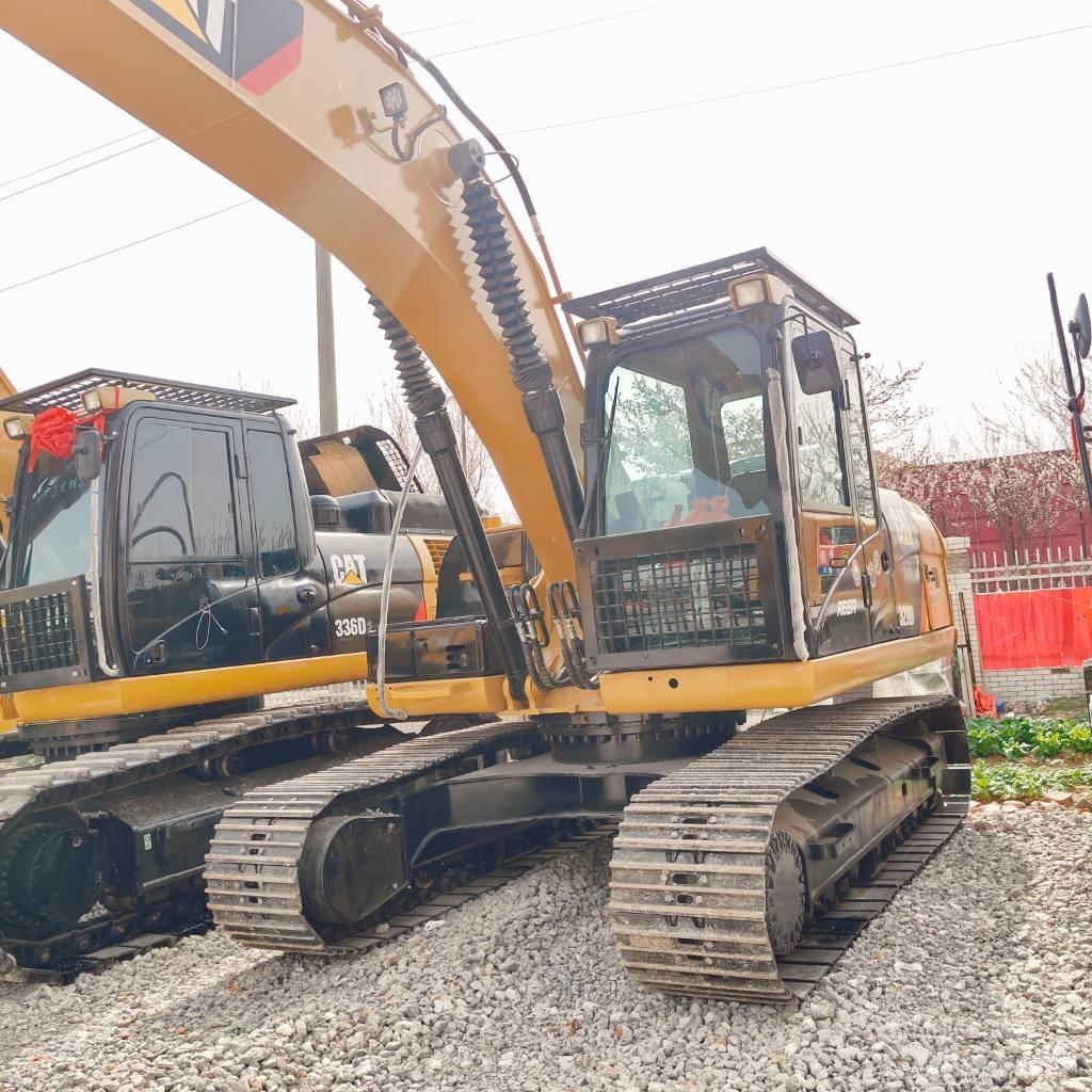 CAT 320D Bagri goseničarji