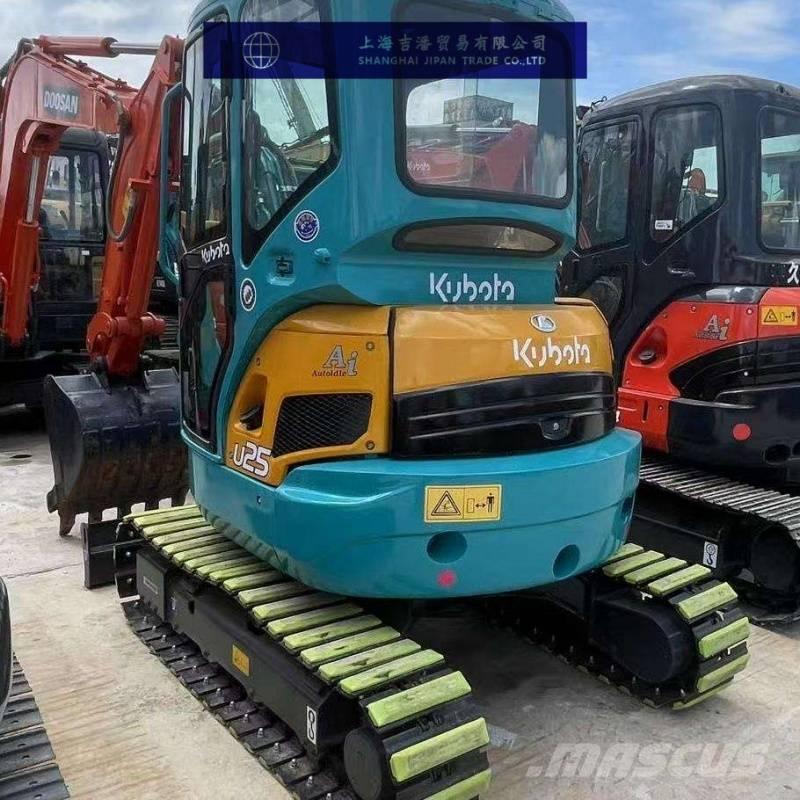 Kubota U 25 Mini bagri <7t