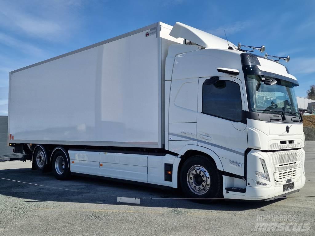 Volvo FM500 6x2 Tovornjaki zabojniki