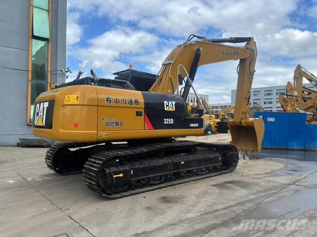 CAT 325 D Bagri goseničarji