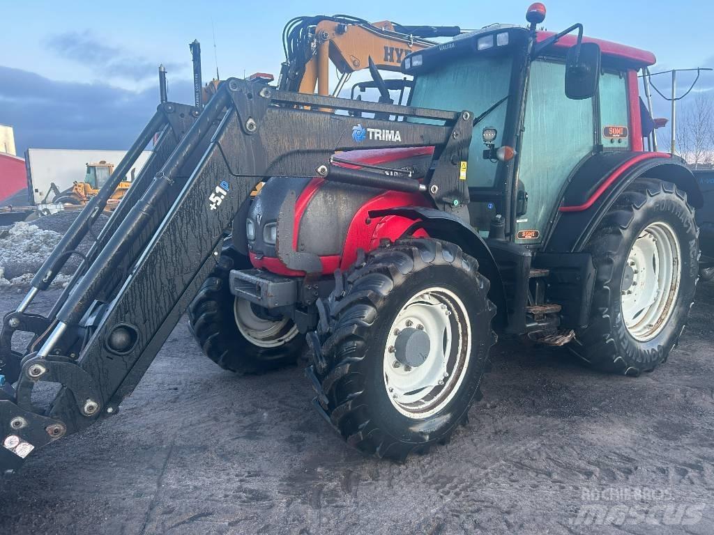 Valtra N 111 Traktorji