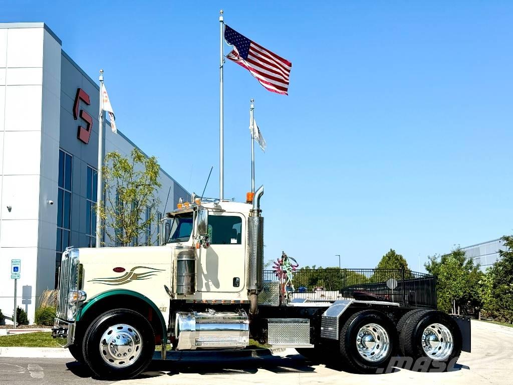 Peterbilt 389 Vlačilci