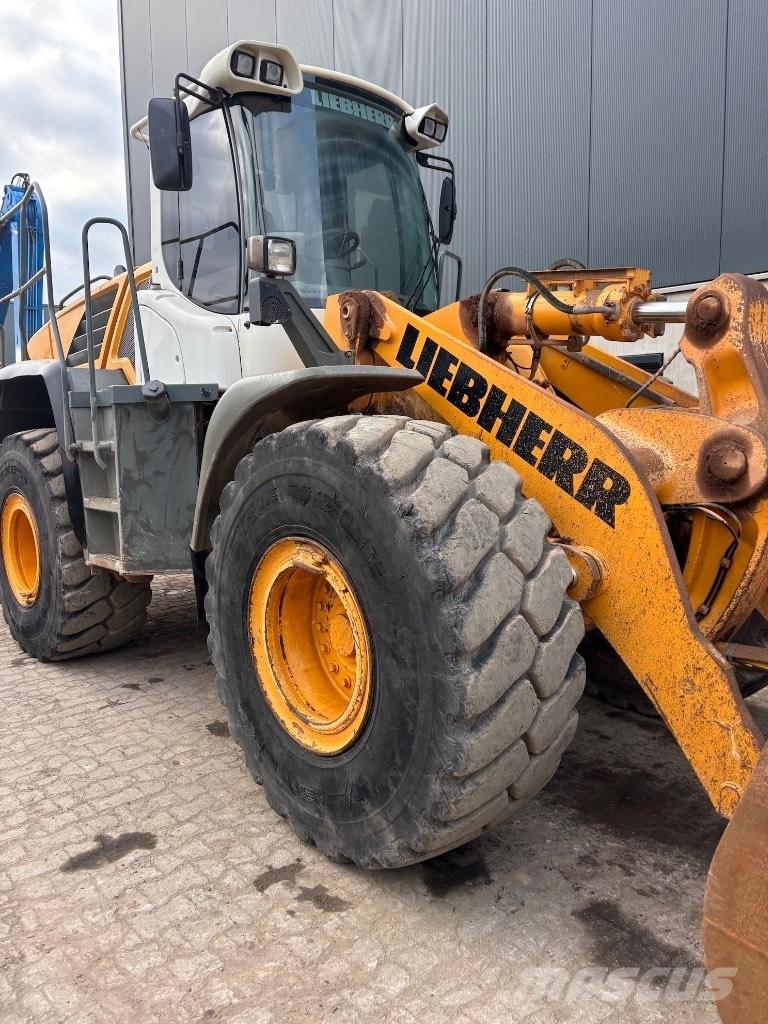 Liebherr L 550 Kolesni nakladalci