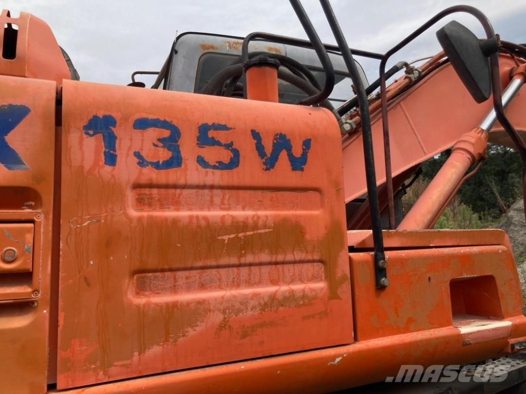 Hitachi EX 135 W Bagri na kolesih