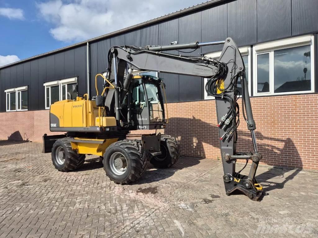 Volvo EW160C Bagri na kolesih