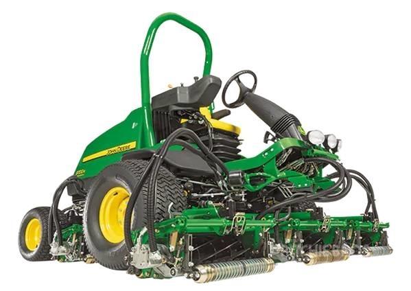 John Deere 8700 Kosilnice za zunanji prostor