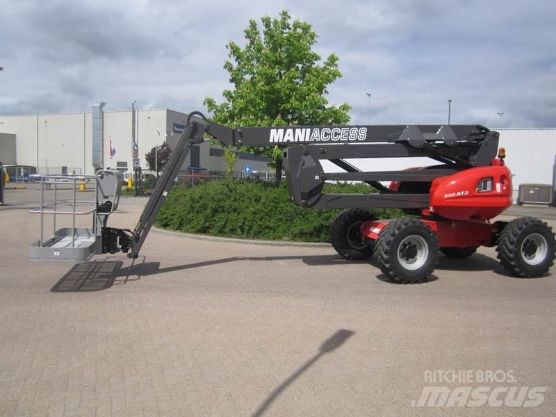 Manitou 200 ATJ Zglobne dvižne ploščadi