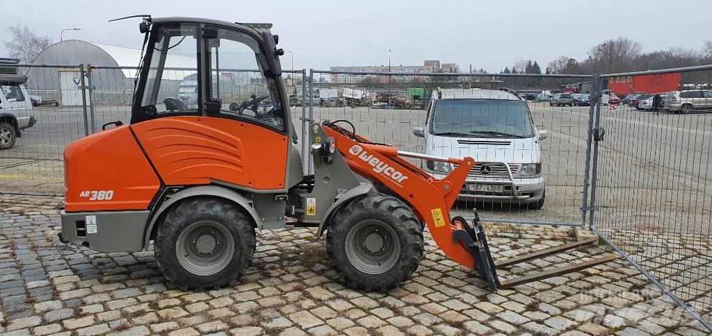 Weycor AR 380 Kolesni nakladalci