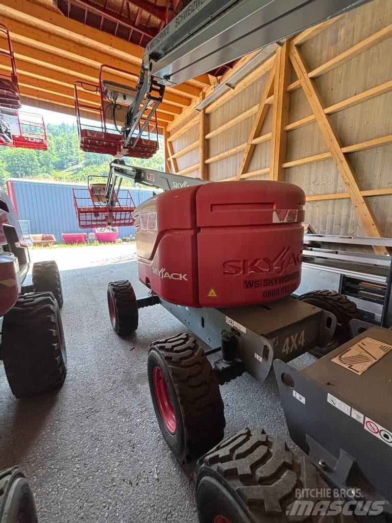 SkyJack SJ 51 AJ Zglobne dvižne ploščadi