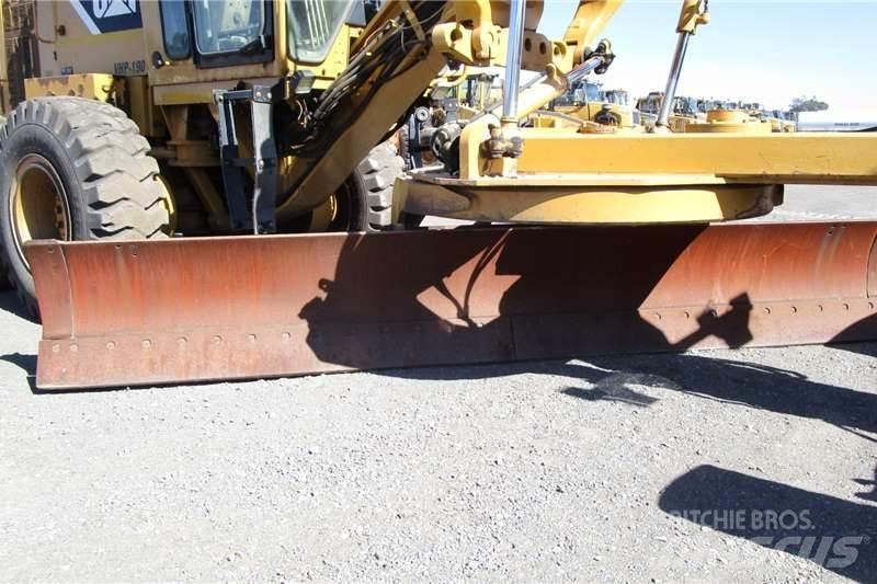 CAT 140K Grederji