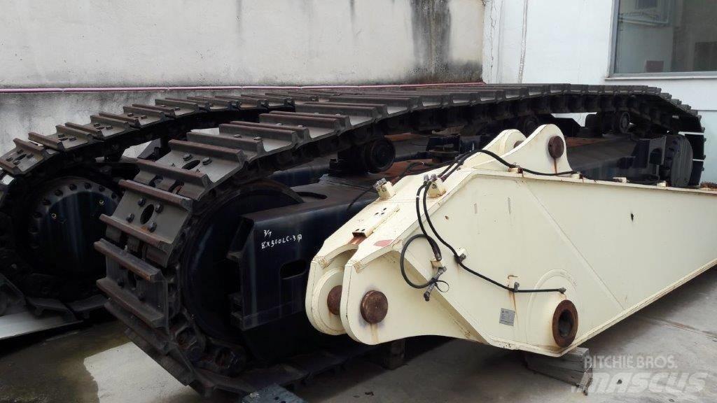 Hitachi ZX 450-3 Podvozje in vzmetenje