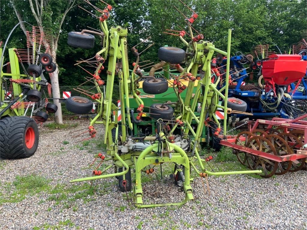 CLAAS VOLTO 870 Obračalniki in zgrabljalniki