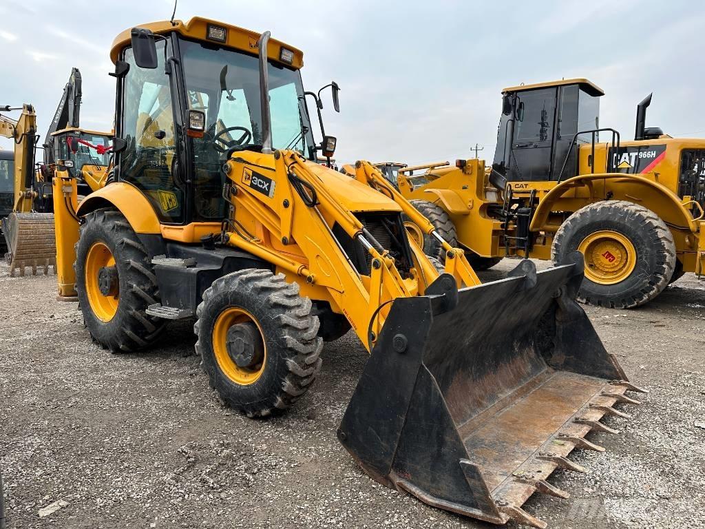 JCB 3 CX Rovokopači