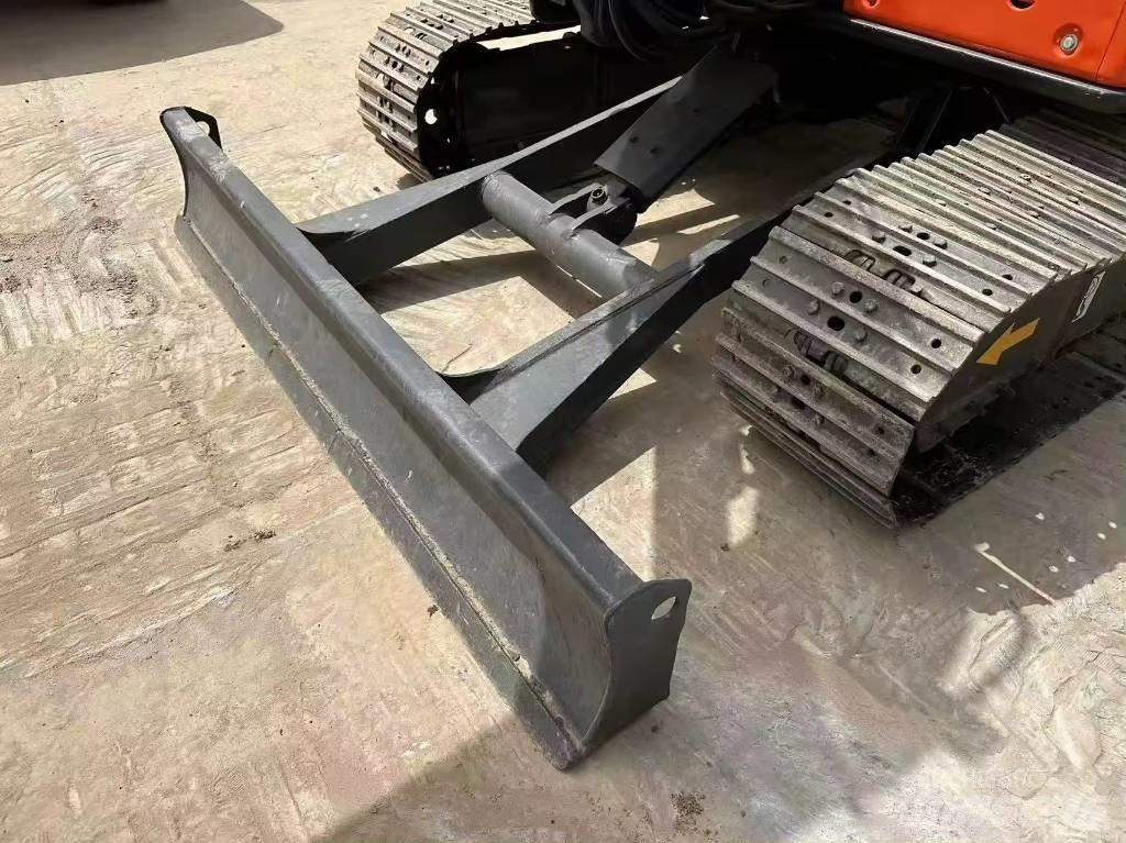 Hitachi ZX 50 U Mini bagri <7t