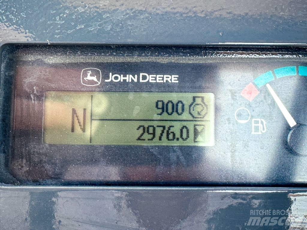 John Deere 210 LE EP Čelni nakladalci in kopači