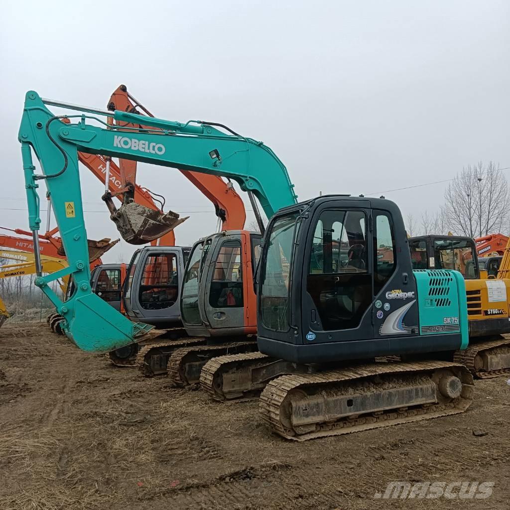 Kobelco SK75-8 Midi bagri 7t – 12t