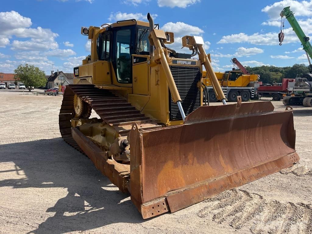 CAT D 6 T LGP Buldožerji goseničarji