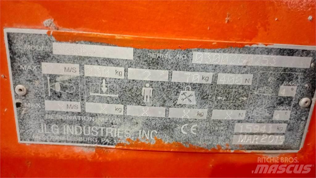 JLG 800AJ Zglobne dvižne ploščadi