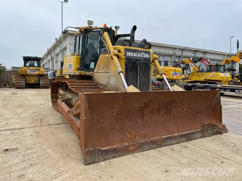 Komatsu D 65 PX-18E0 Buldožerji goseničarji