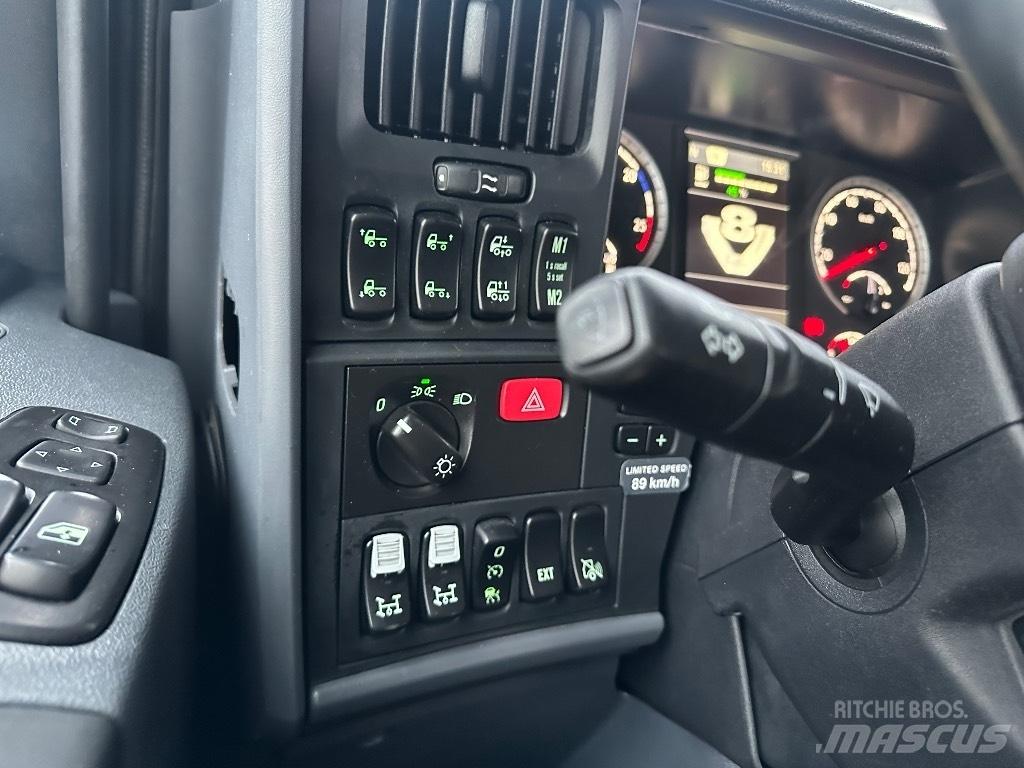 Scania R580 6x2*4 Kotalni prekucni tovornjaki