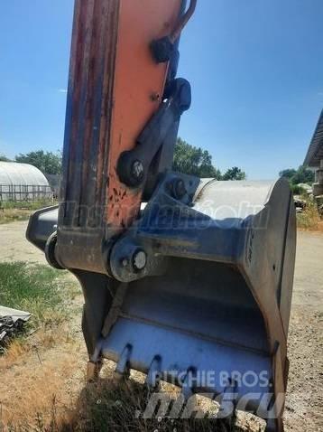 Doosan DX 340 LC Bagri goseničarji