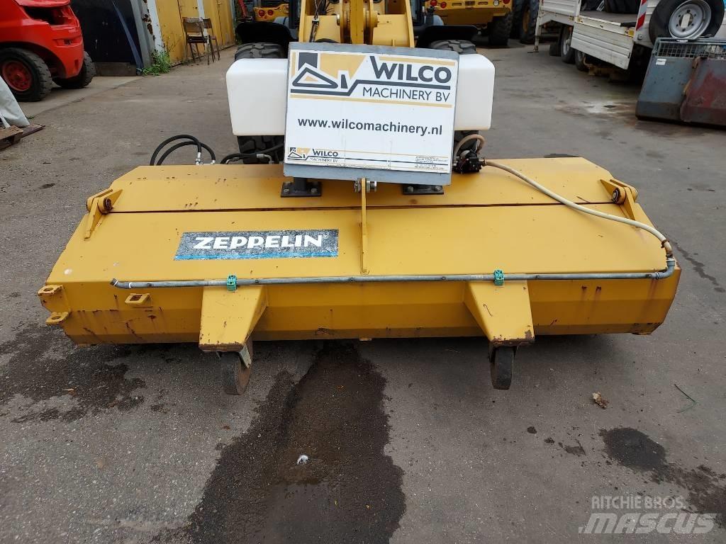 CAT 906/7/8 Cestni pometači