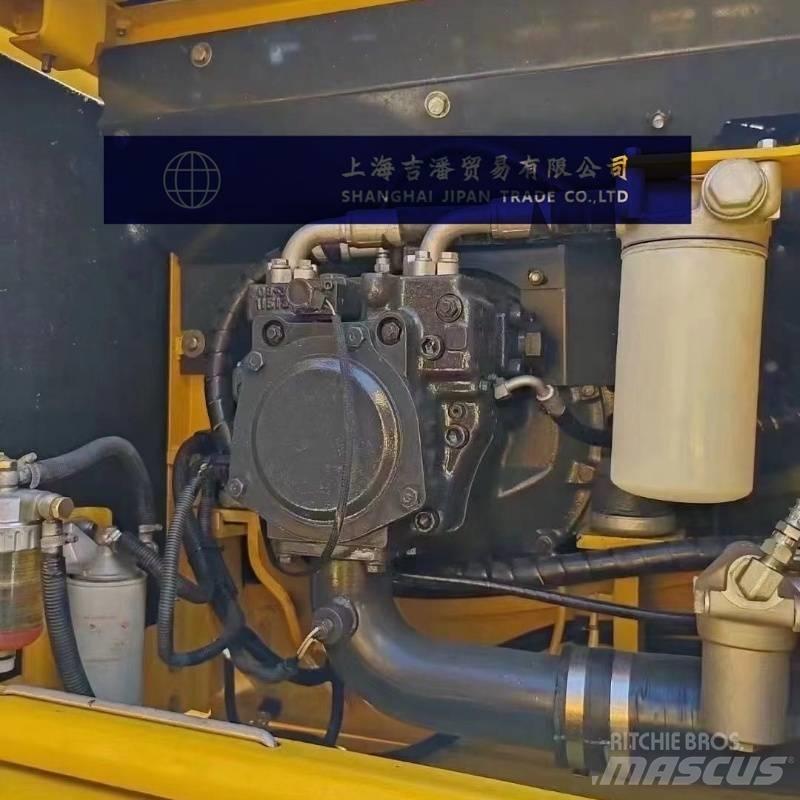 Komatsu PC 160 Bagri goseničarji