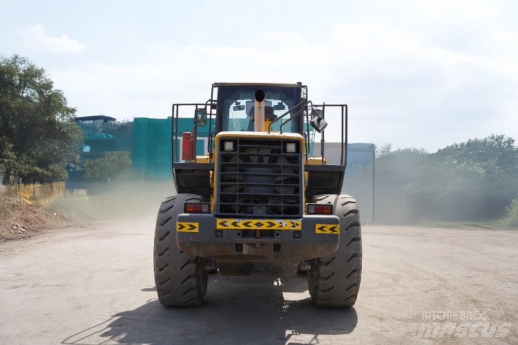 Komatsu WA 380-6 Kolesni nakladalci