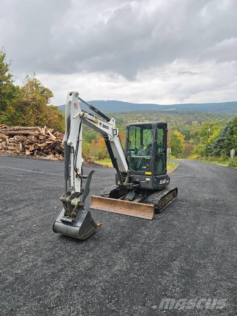 Bobcat E 35 Mini bagri <7t