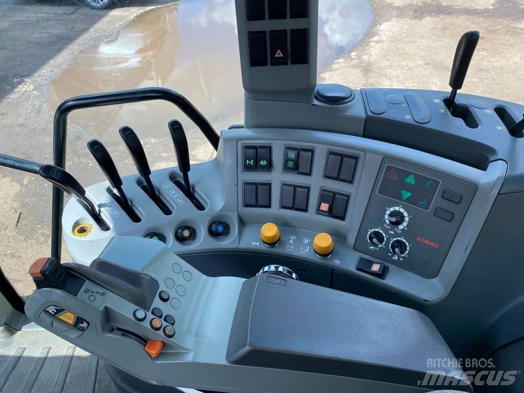 CLAAS Arion 640 Traktorji