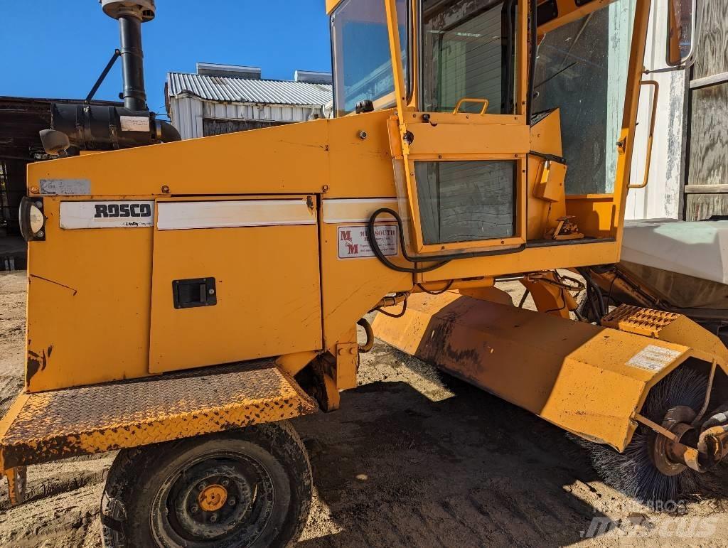 Rosco RB48 Metle