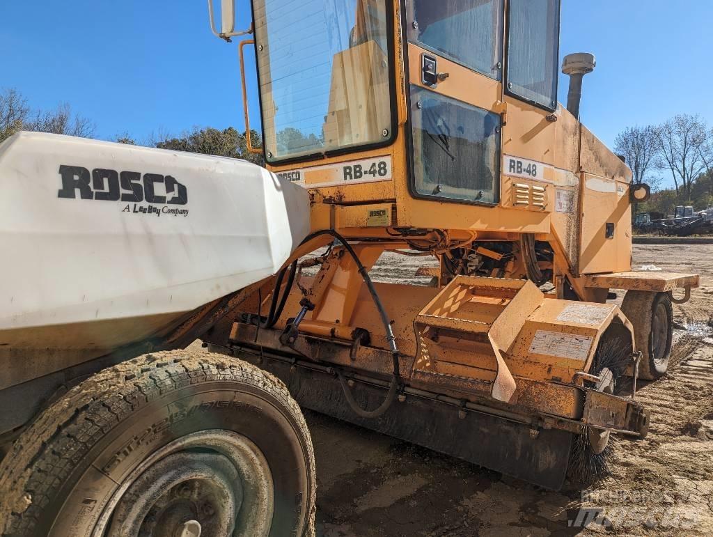 Rosco RB48 Metle