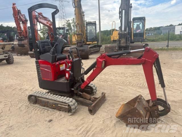 Bobcat E 10 Mini bagri <7t