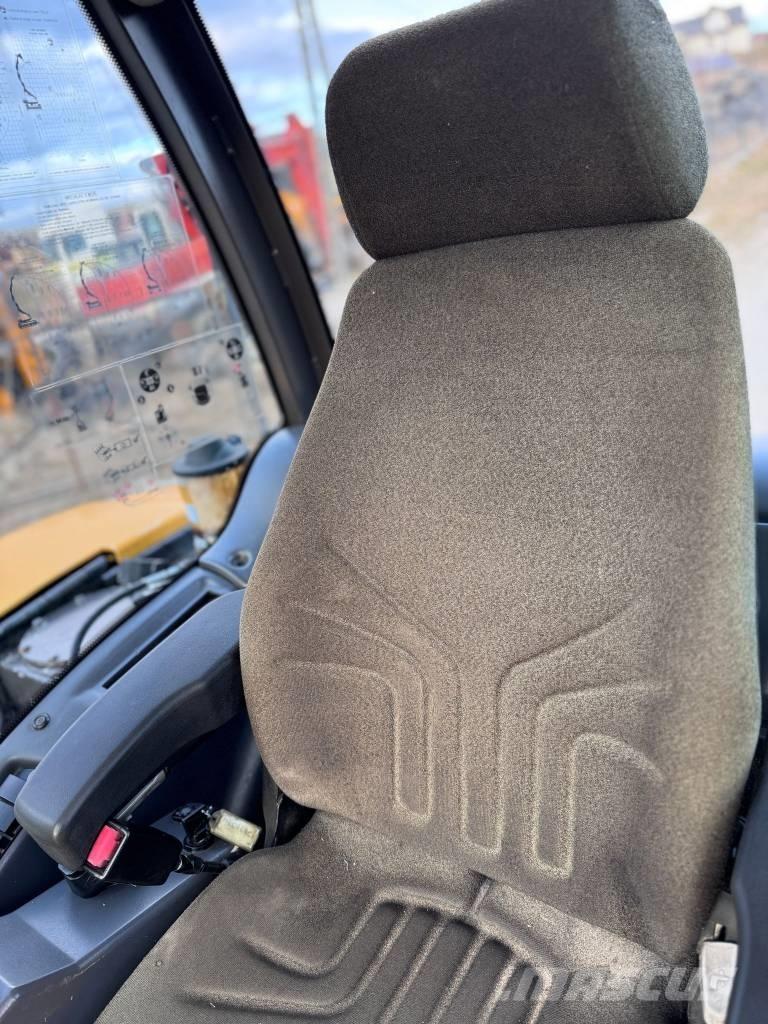 Mecalac 8 MCR Bagri goseničarji