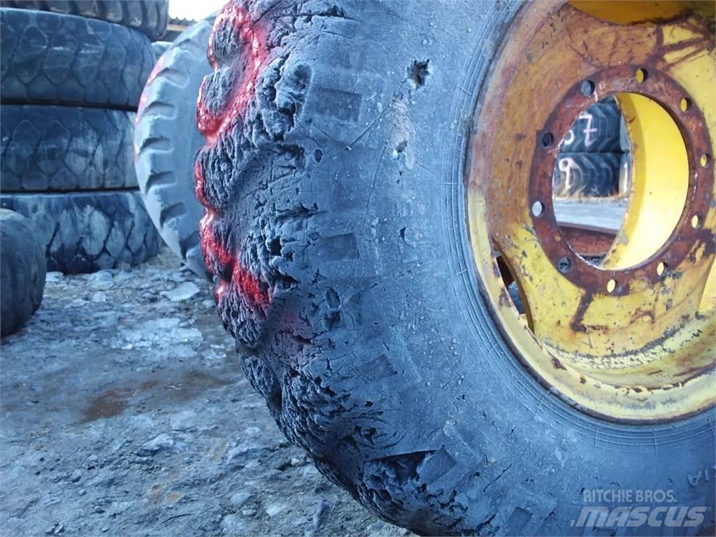 Nokian ELS, 17,5x25 Gume, kolesa in platišča