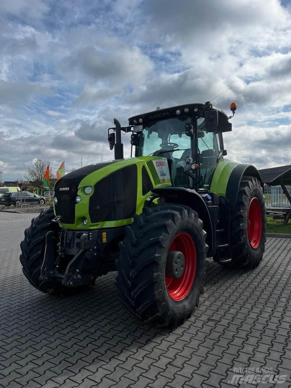 CLAAS Axion 940 Traktorji