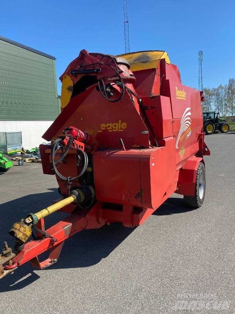 Tomahawk Teagle 9500 Rezač za bale, oprema za rezanje in odvijanje bal
