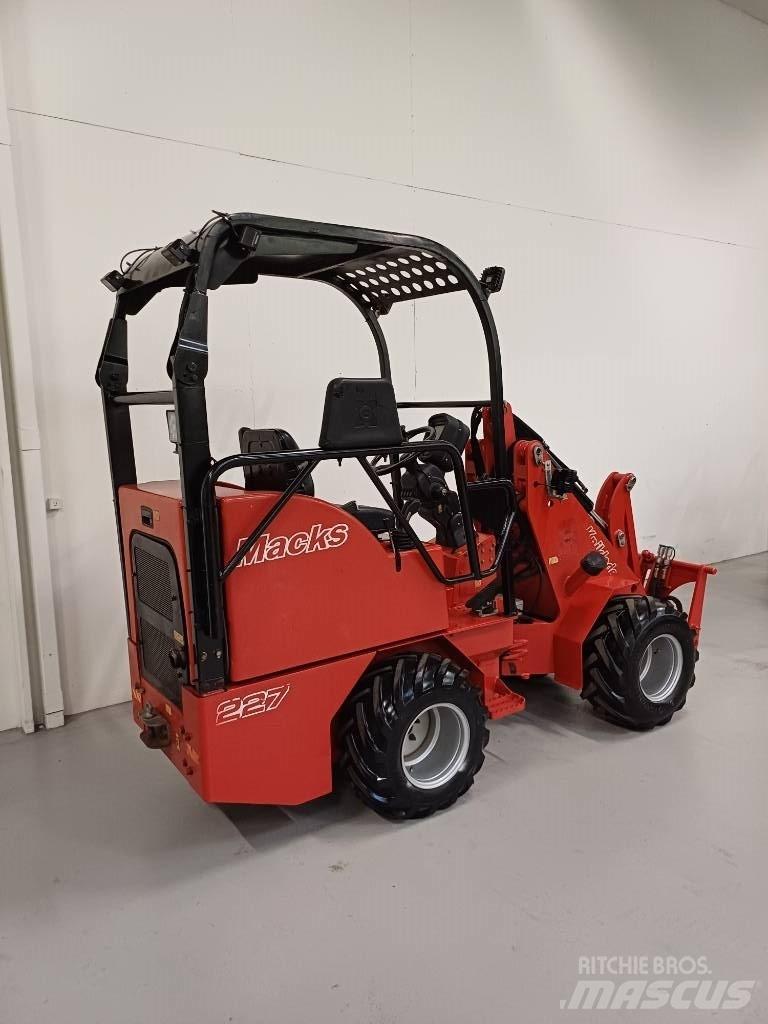 Macks 227 Mini nakladalci