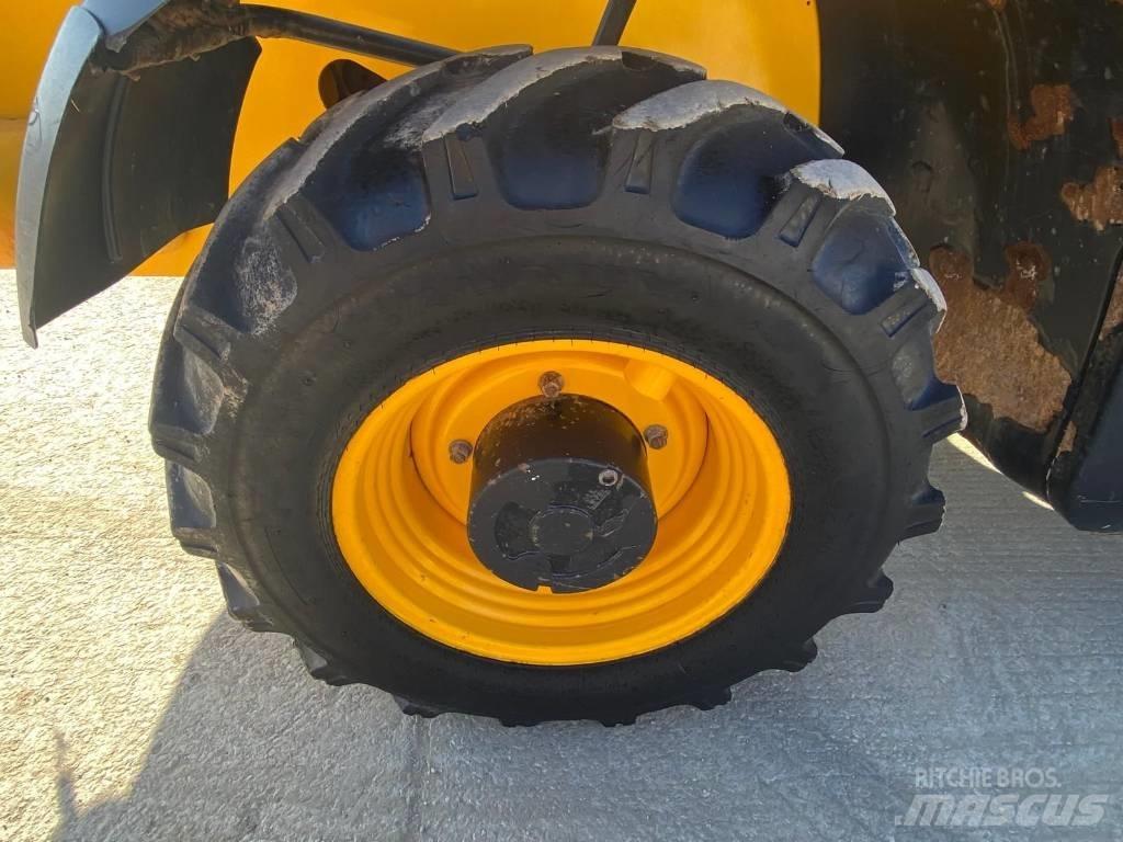 JCB 540-170 Teleskopski viličarji